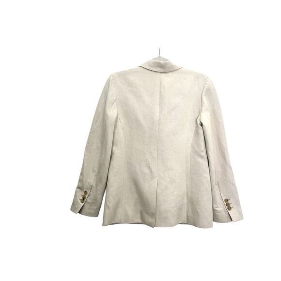 VINCE Textured Linen Double breasted blazer in Sand - Picture 7 of 9